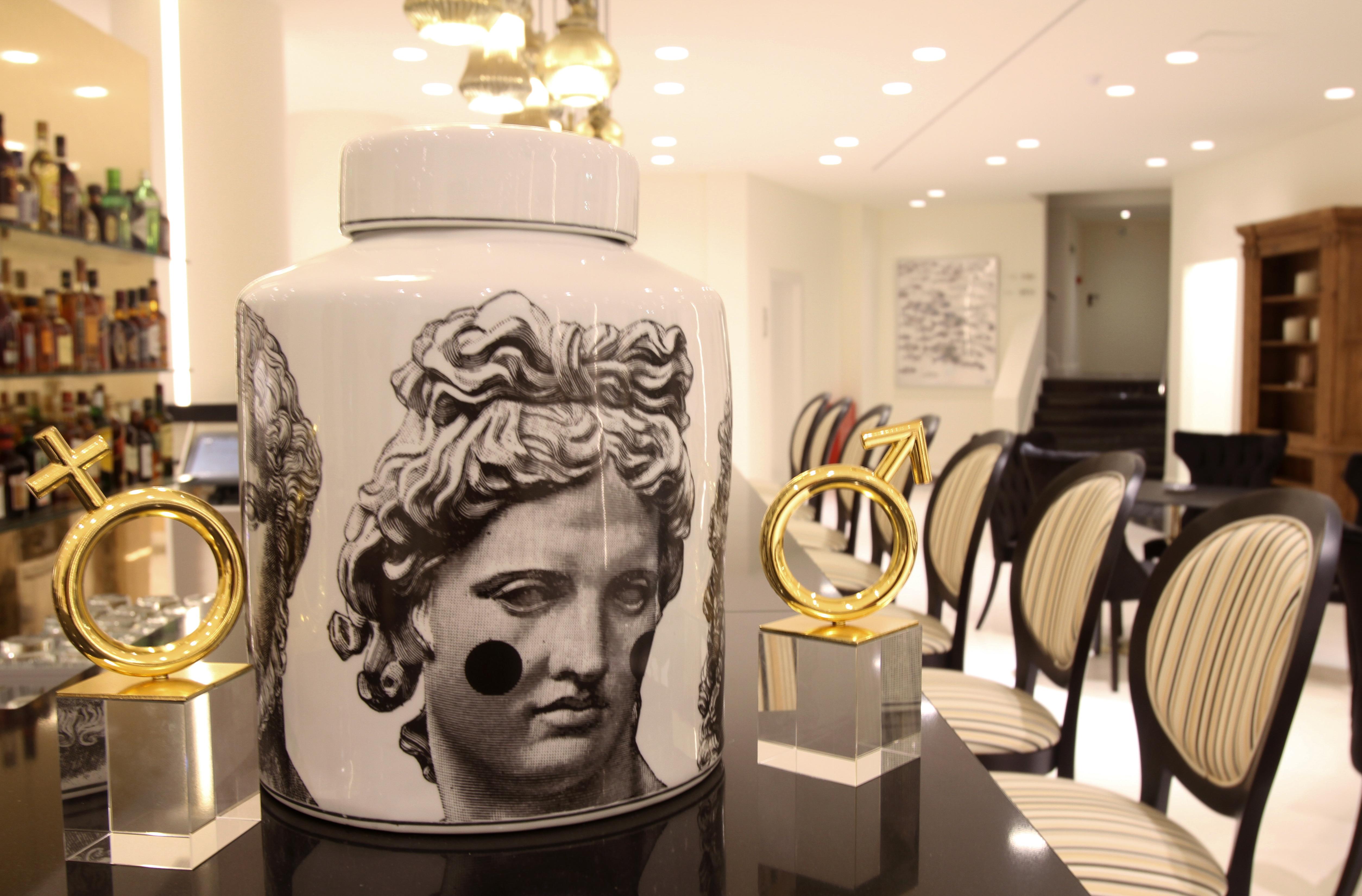 Rodostamo Hotel & Spa- Adults Friendly Kommeno  Exterior photo A Fornasetti jar